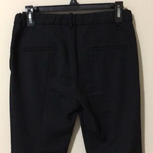 🚨CLEAROUT SALE! Zara Black Work Capris size small